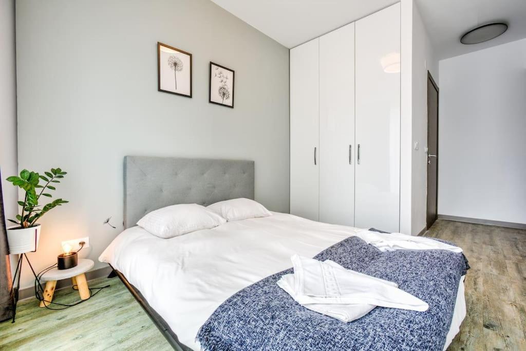 Splendor 3 Bedroom Flat In Silver Mountain Poiana Brasov Exterior photo
